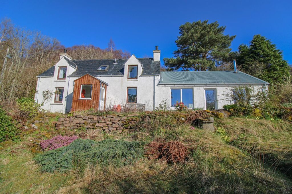 Property photo 1 of 29 Front