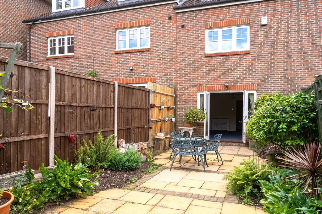 Property photo 2 of 12 Picture No. 07