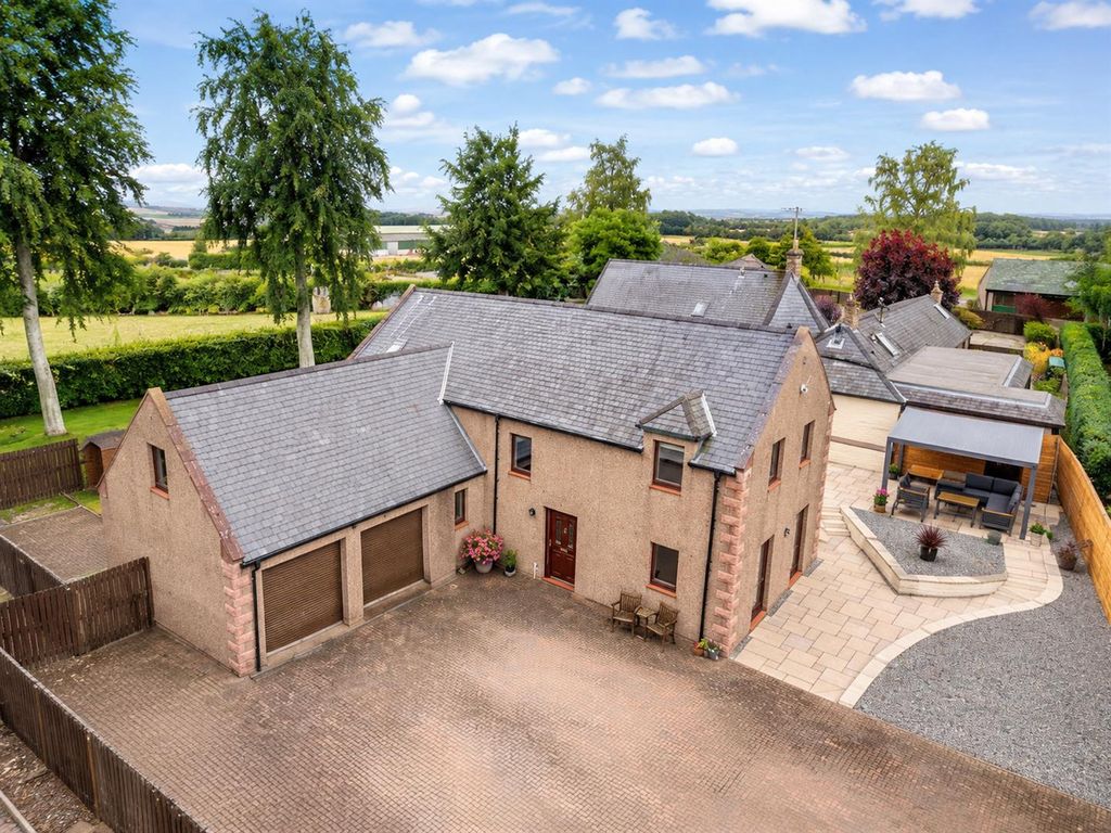 Property photo 2 of 68 2 Westmuir Brechin-2.Jpg