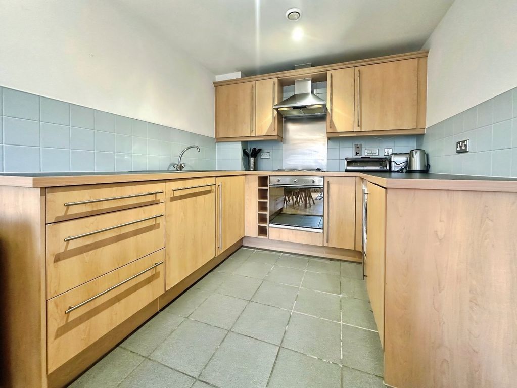 Property photo 3 of 9 Picture No. 21