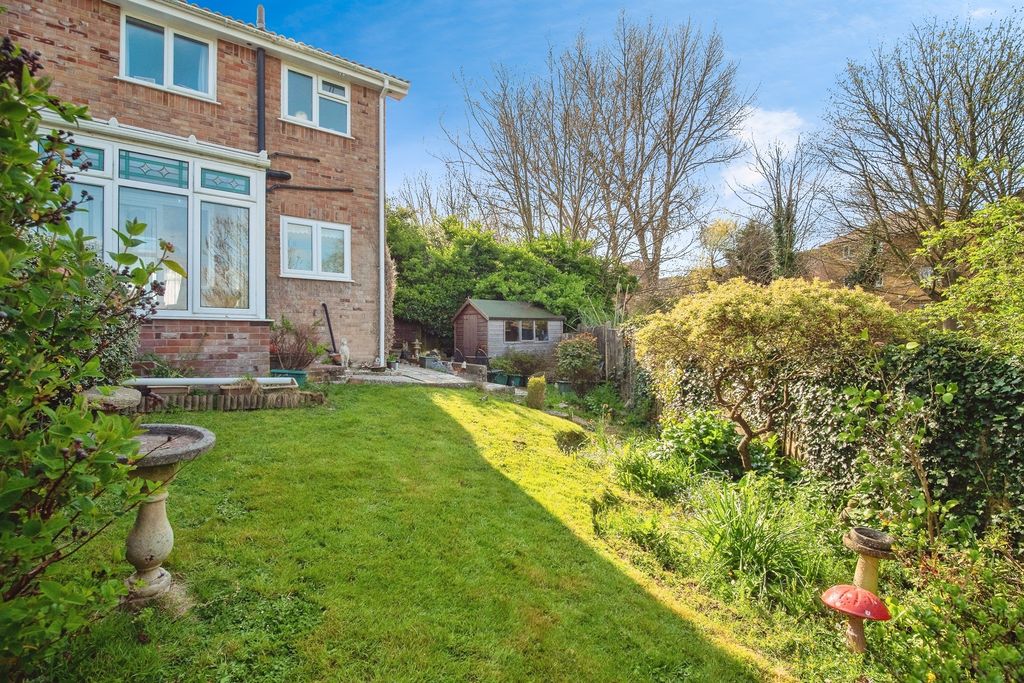 Property photo 1 of 26