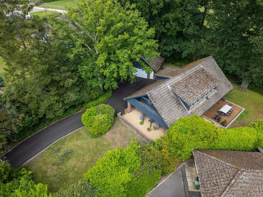 Property photo 1 of 22