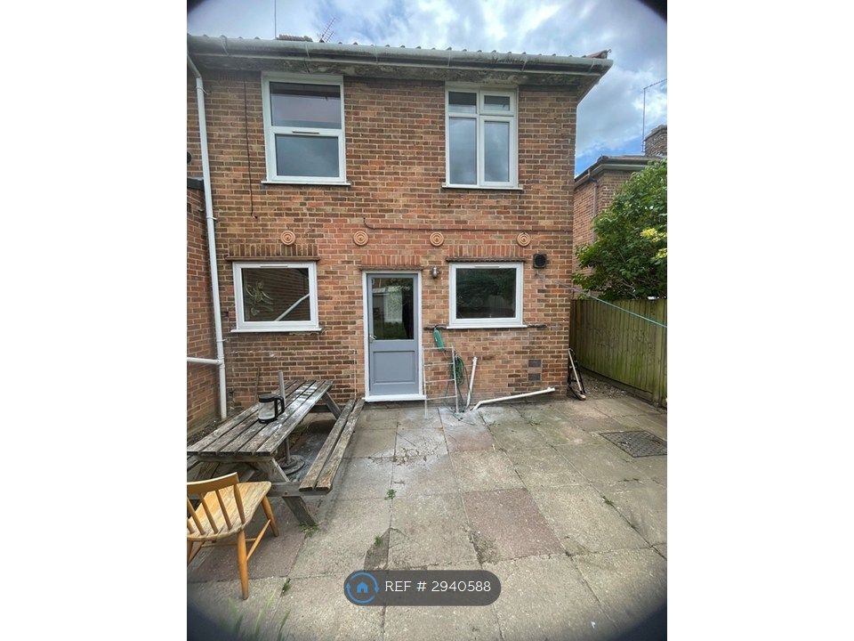 Property photo 3 of 14