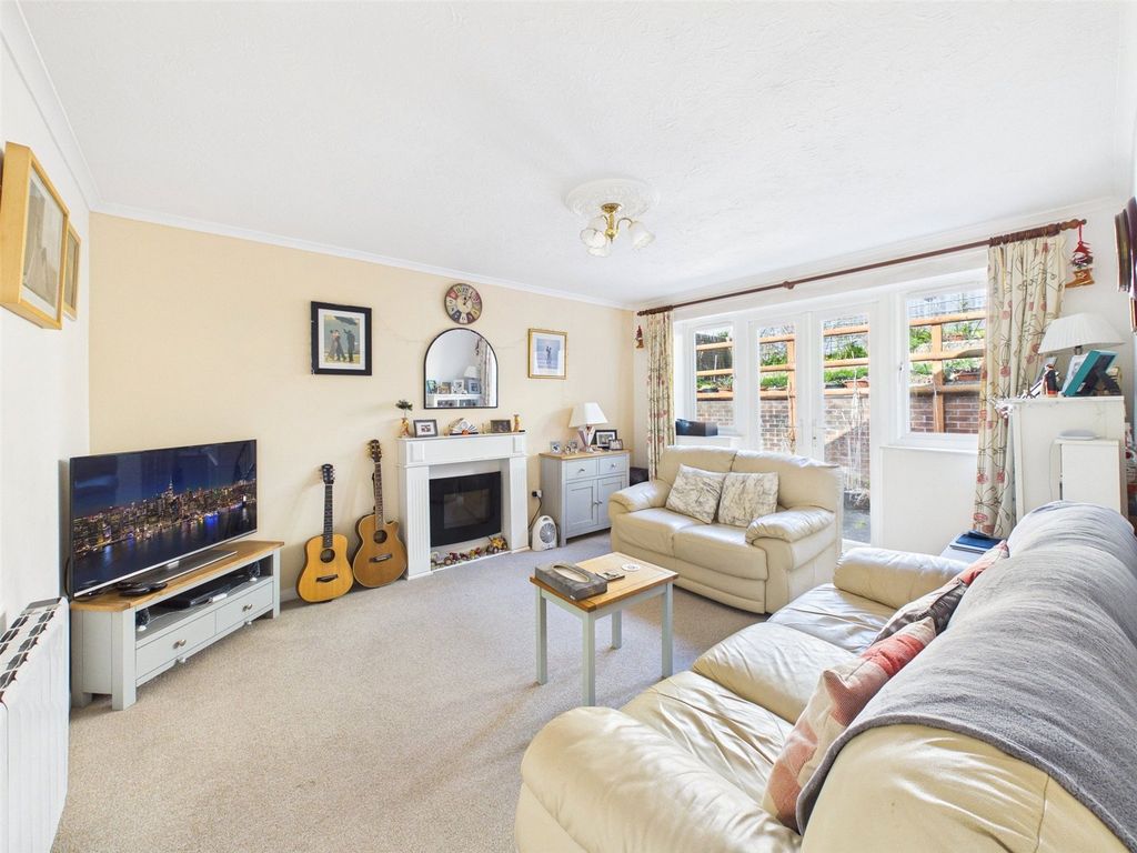 Property photo 3 of 12 Picture No. 12