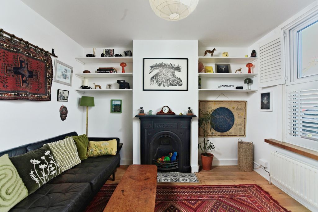 Property photo 3 of 19 Reception Room