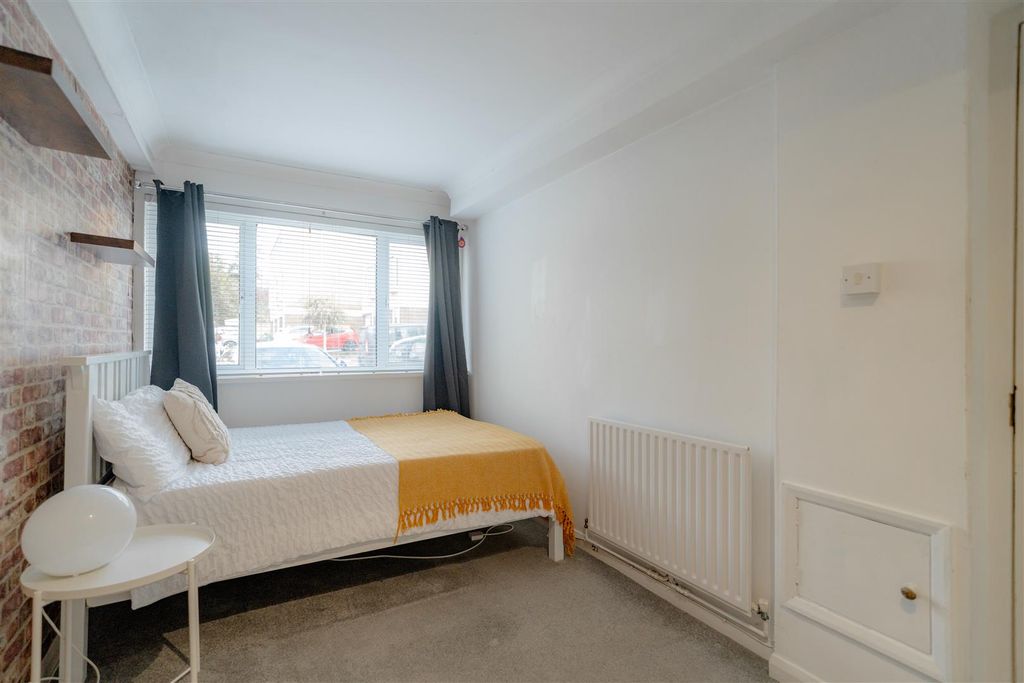 Property photo 2 of 12 Dsc09085.Jpg