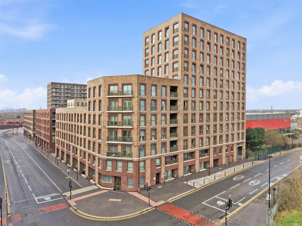 Property photo 3 of 17 Picture No. 03