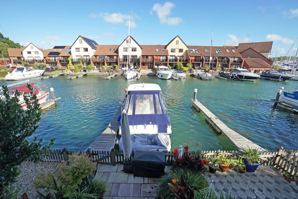 Property photo 2 of 43 Dsc09877