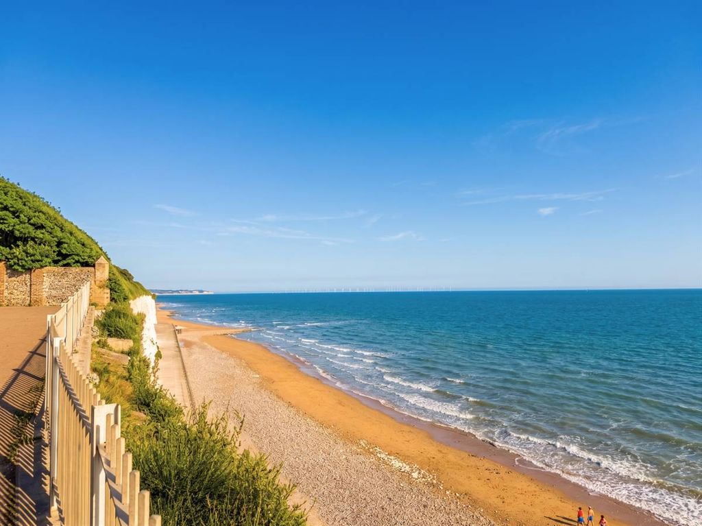 Additional image 35 of 7 bed detached house for saleWinterstoke Crescent, Ramsgate CT11