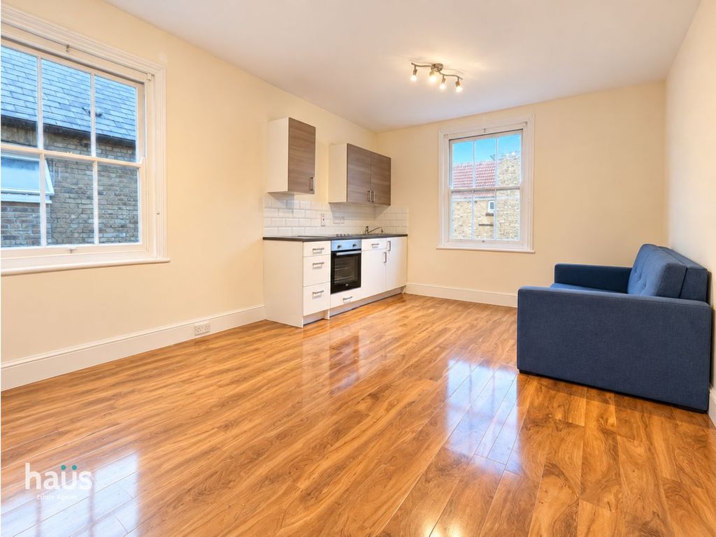 Property photo 2 of 6