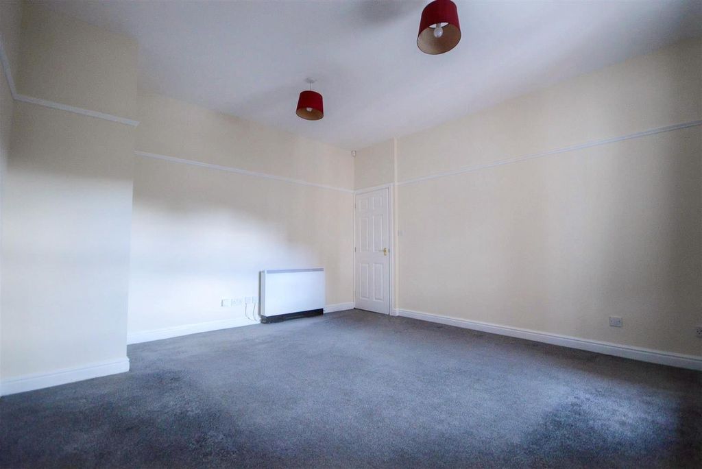 Property photo 2 of 14 0Dxh5Drqx0Wk7Bklusfpug.Jpeg