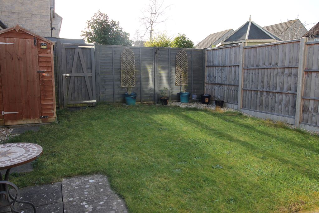 Property photo 2 of 18 Photo 16