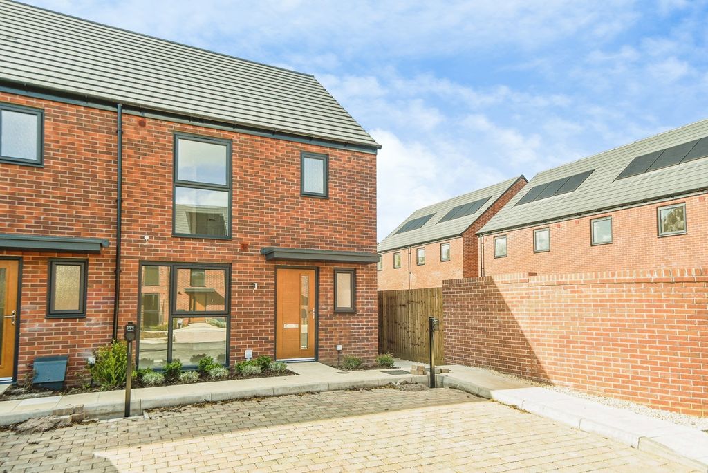 Property photo 1 of 23 Pbox-Img.Jpg