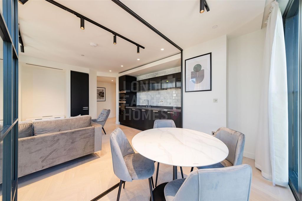 Property photo 2 of 18 2Sep6291.Jpg