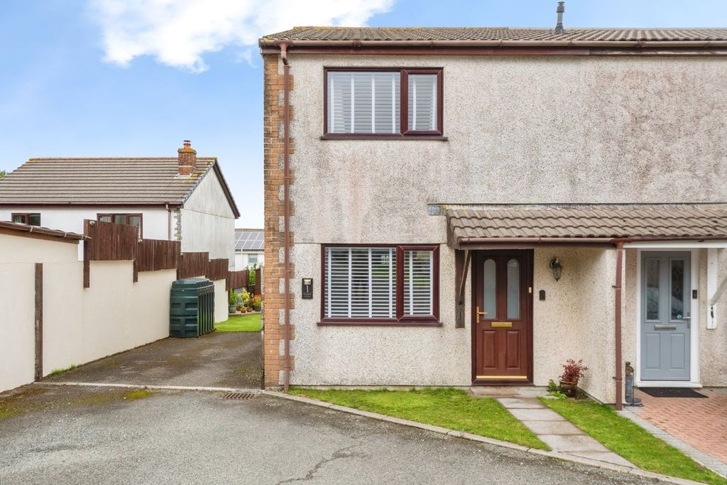 Property photo 1 of 15