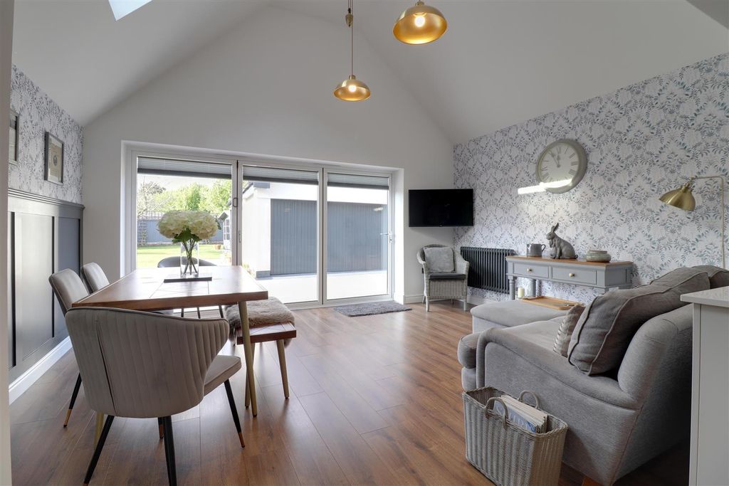 Property photo 2 of 28 Img_5678-Img_5680.Jpg