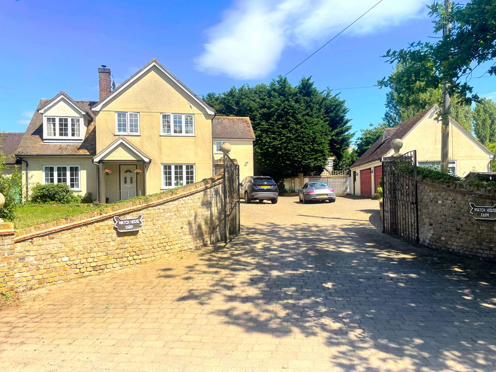 Property photo 1 of 27