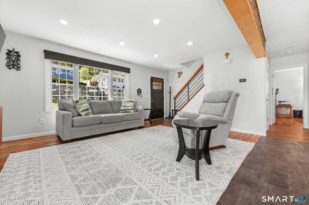 Property photo 3 of 31 <Alttext/>