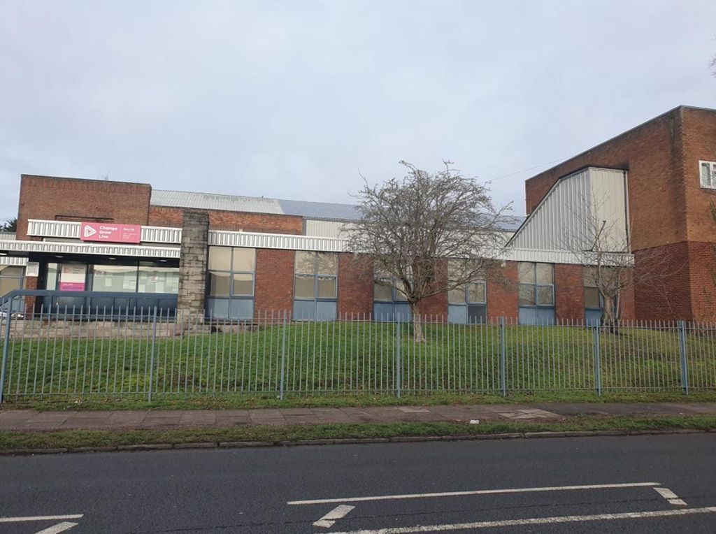 Property photo 1 of 5 Photo 5