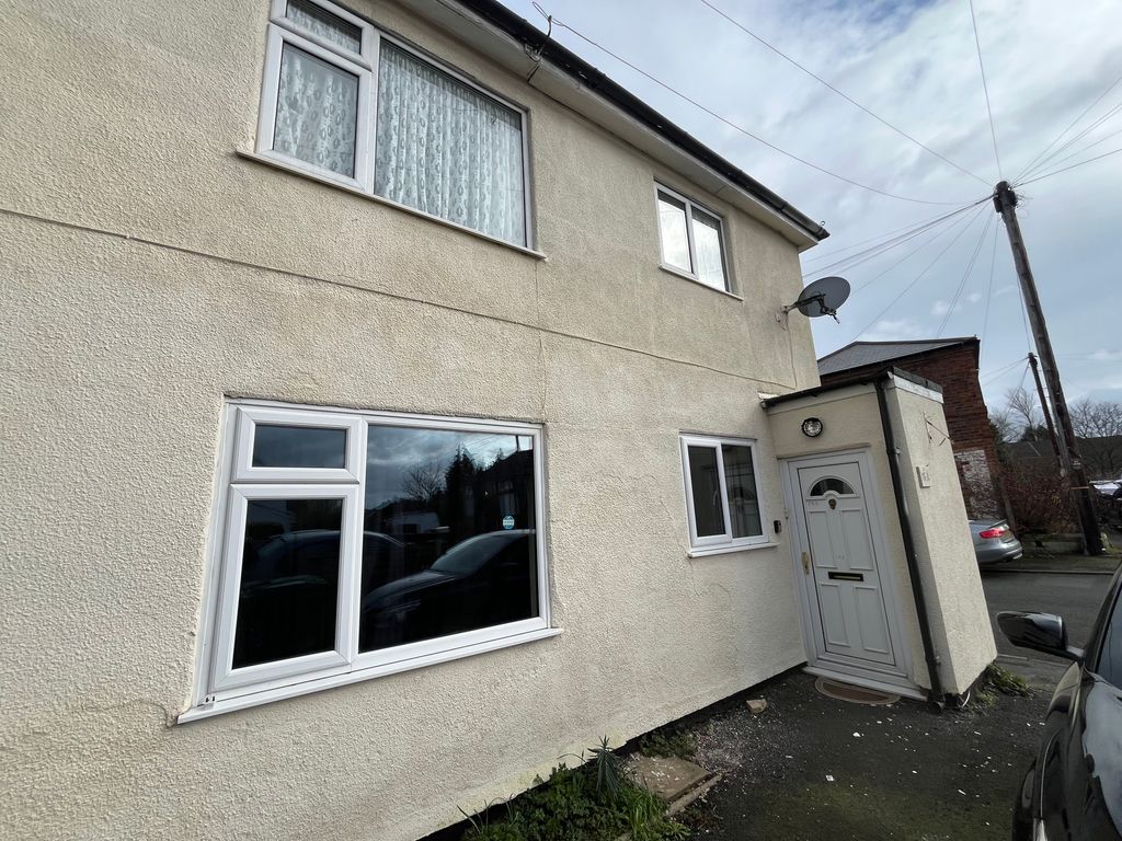 Property photo 3 of 17 Image