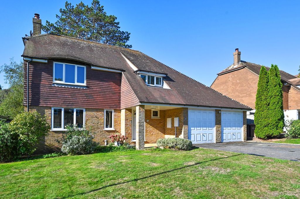 Property photo 1 of 26