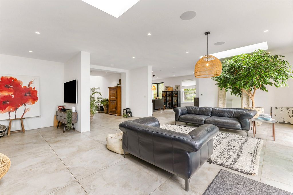 Property photo 1 of 13 Picture No. 04