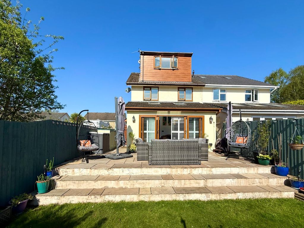 Property photo 3 of 29