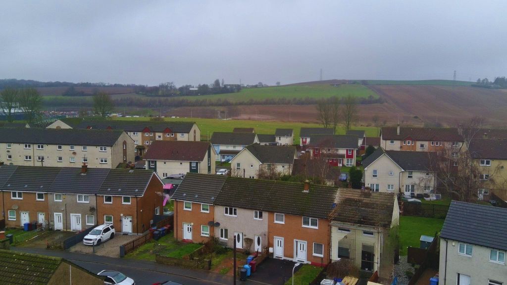 Property photo 3 of 17 Untitled Design (59)