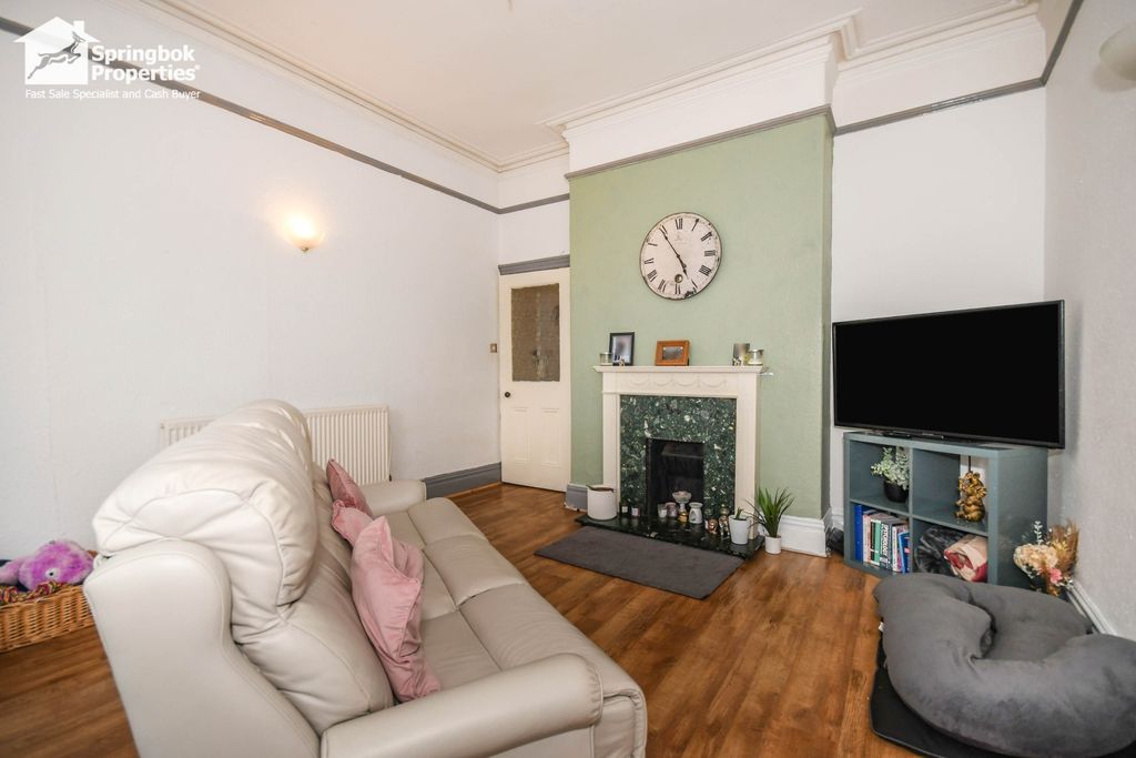 Property photo 3 of 10 Image 3