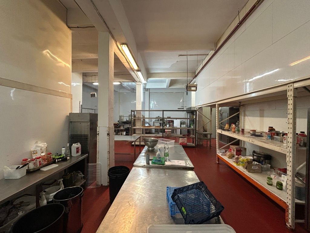 Property photo 3 of 6 Photo 9