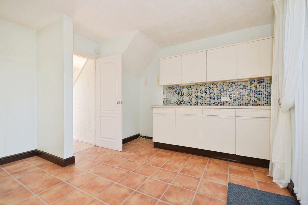 Property photo 2 of 14 Pbox-Img.Jpg
