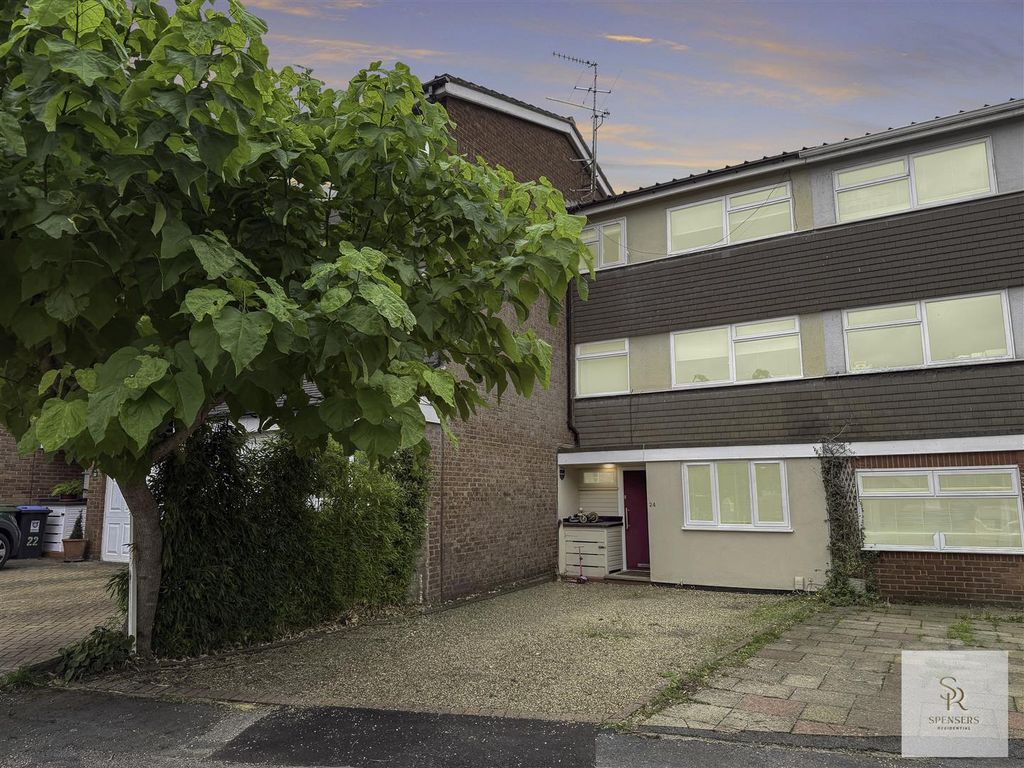 Property photo 1 of 17 Img_1548.Jpg