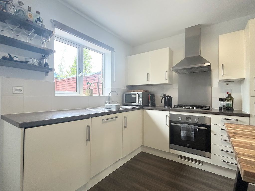 Property photo 3 of 11 Photo 3