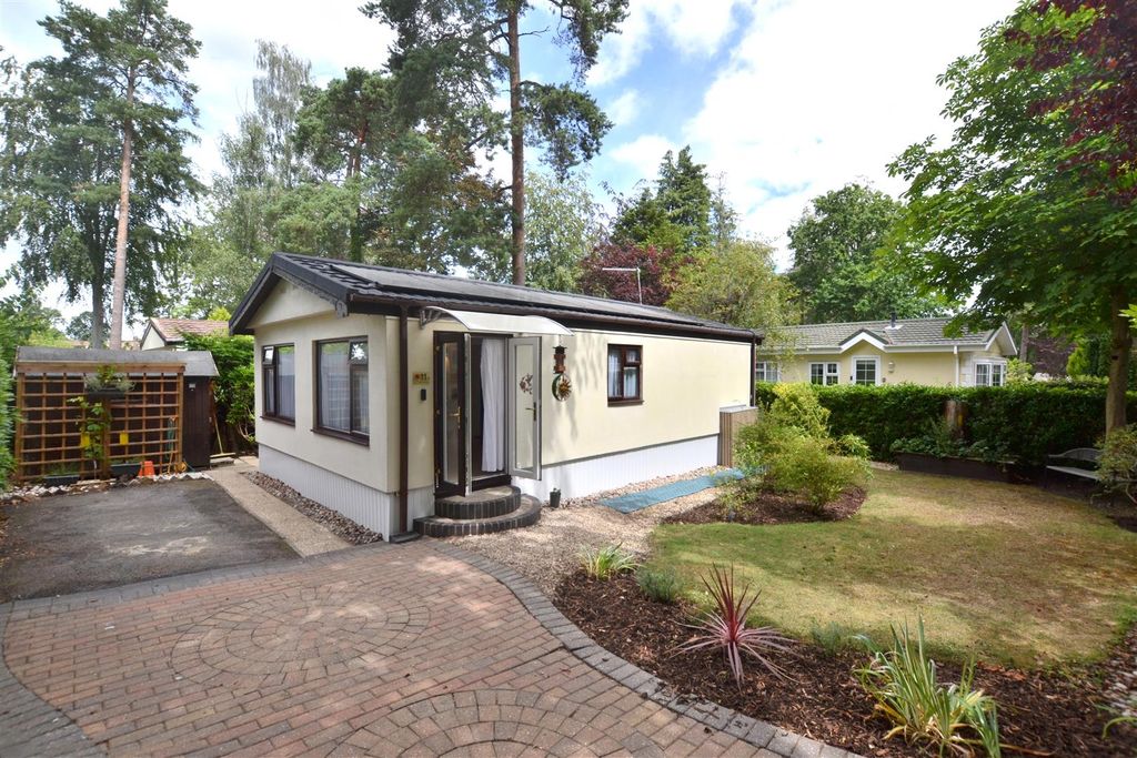 Property photo 1 of 14 Front.Jpg