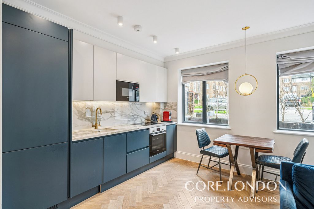 Property photo 3 of 9