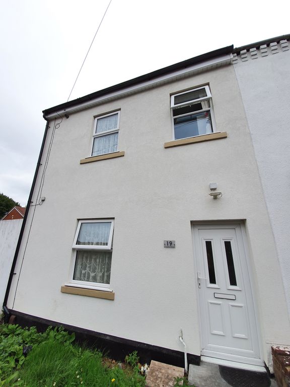 Property photo 1 of 1