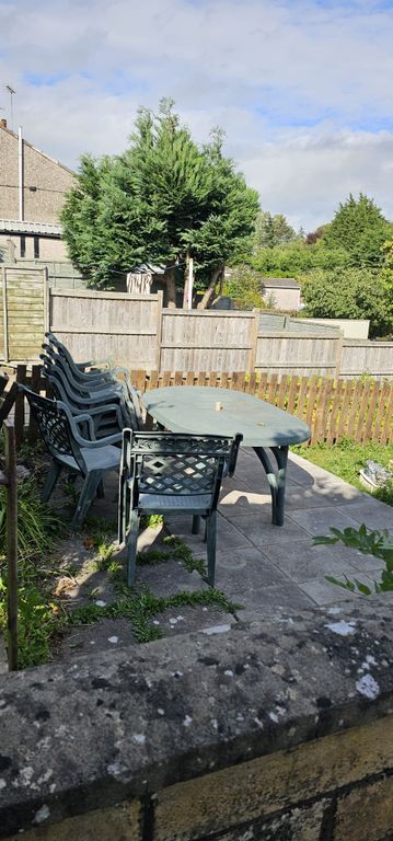 Property photo 3 of 9