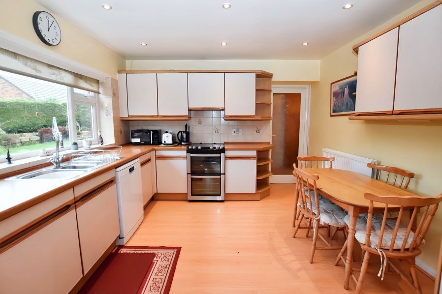 Property photo 3 of 22 Breakfast Kitchen 1