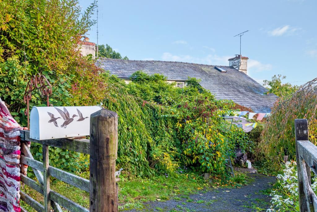 Property photo 1 of 24 Front Aspect