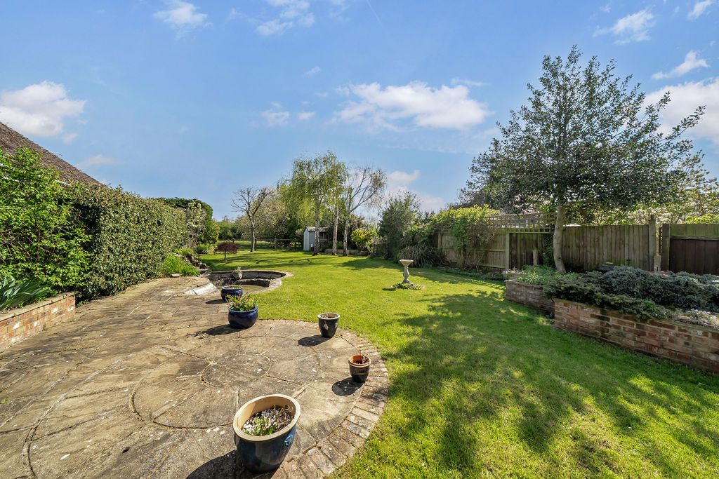 Property photo 2 of 23 Rear Garden