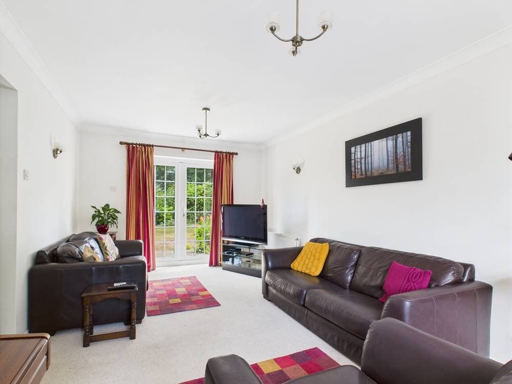 Property photo 2 of 19 Picture No. 05