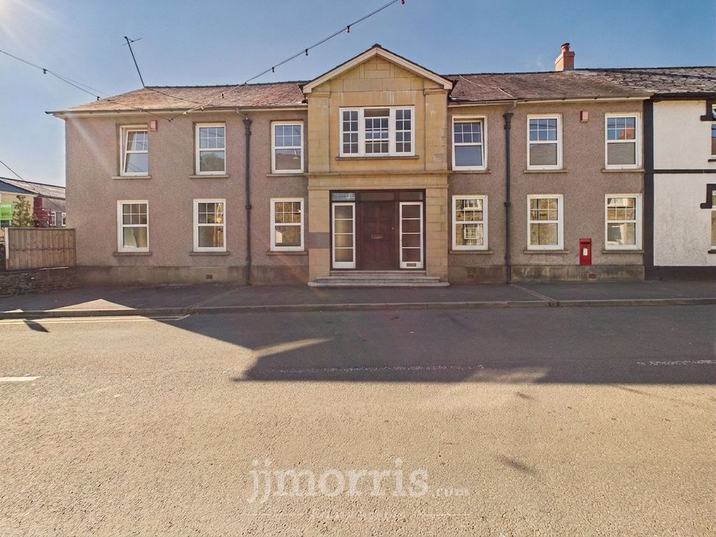 Property photo 1 of 26