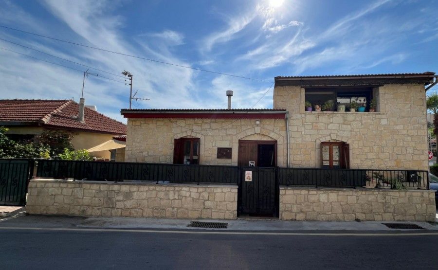 Property photo 2 of 2