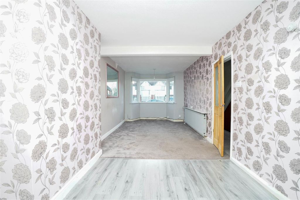 Property photo 3 of 12 Photo-2.Jpg