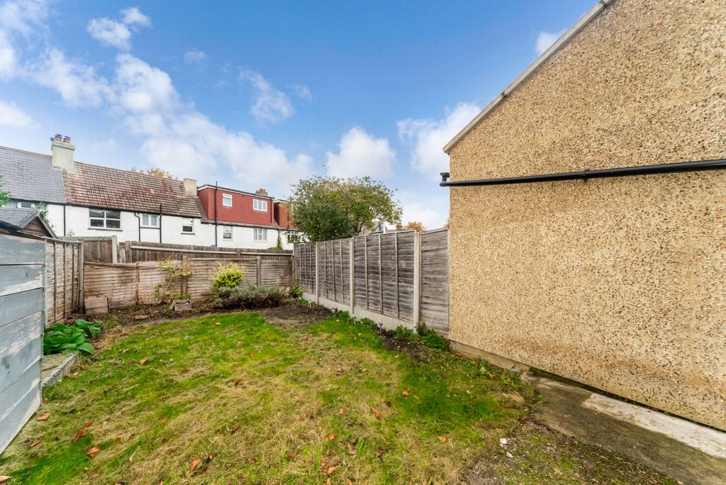 Property photo 3 of 21 Photo 3