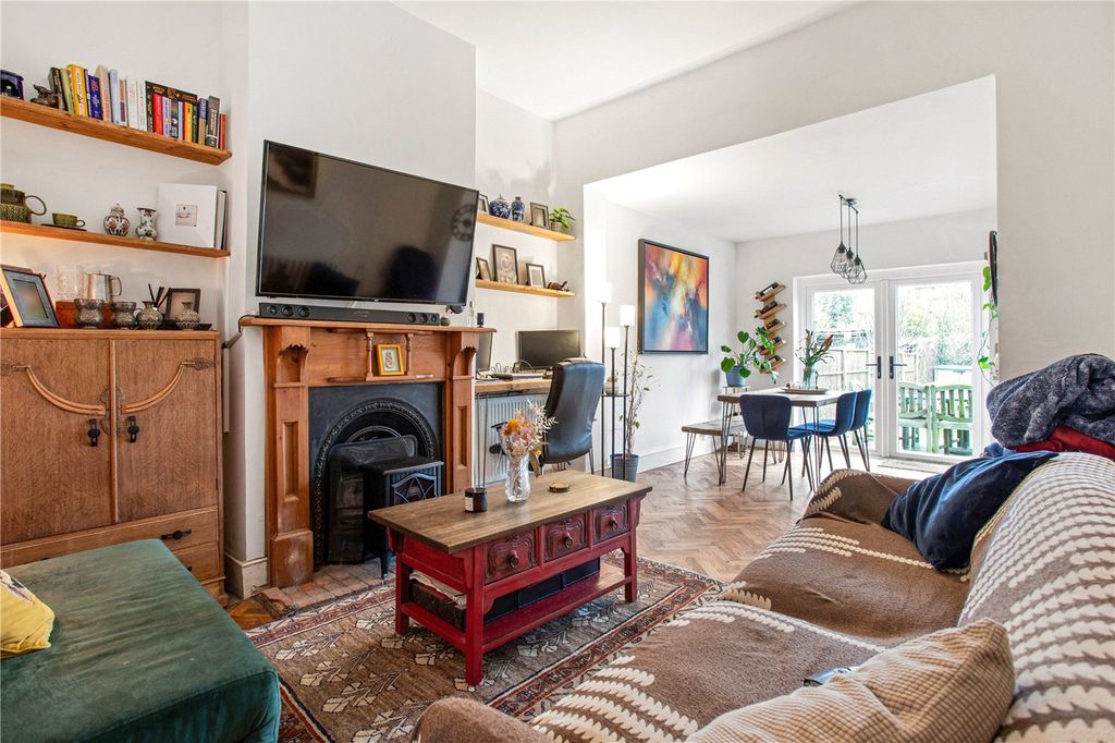 Property photo 1 of 12 Picture No. 05