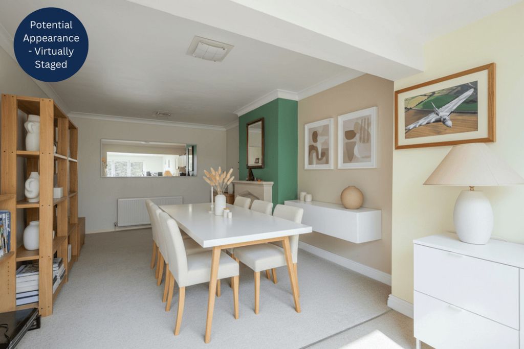 Property photo 2 of 20