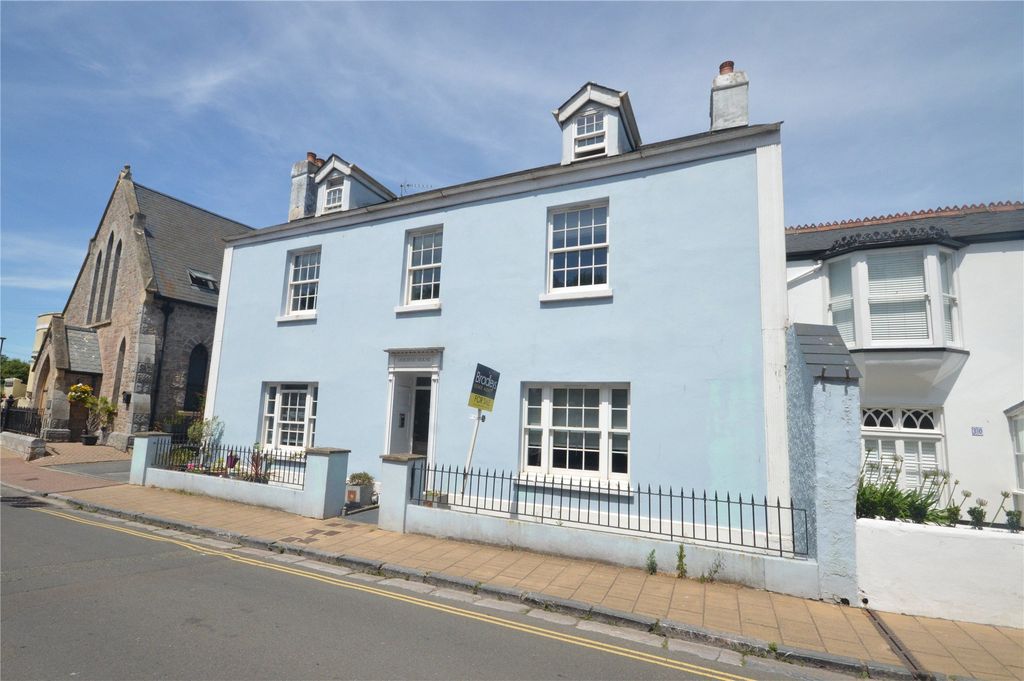Property photo 1 of 12 Picture No. 32