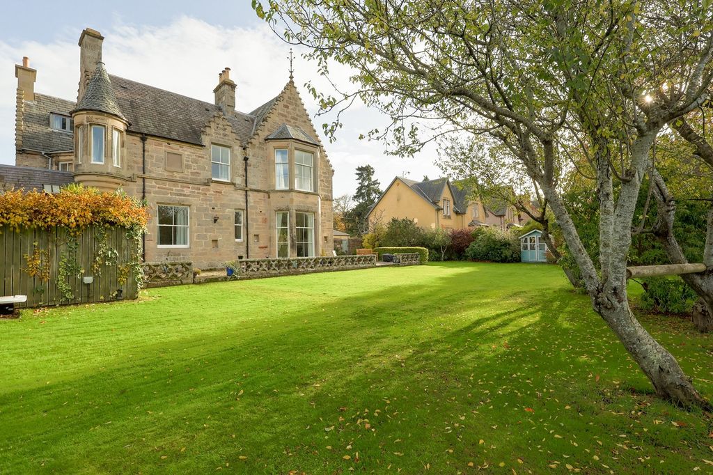 Property photo 1 of 39 Main Image