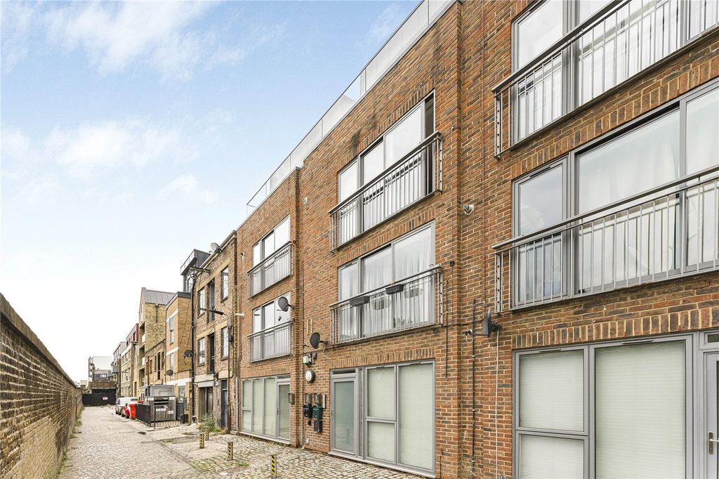 Property photo 1 of 16 Picture No. 25